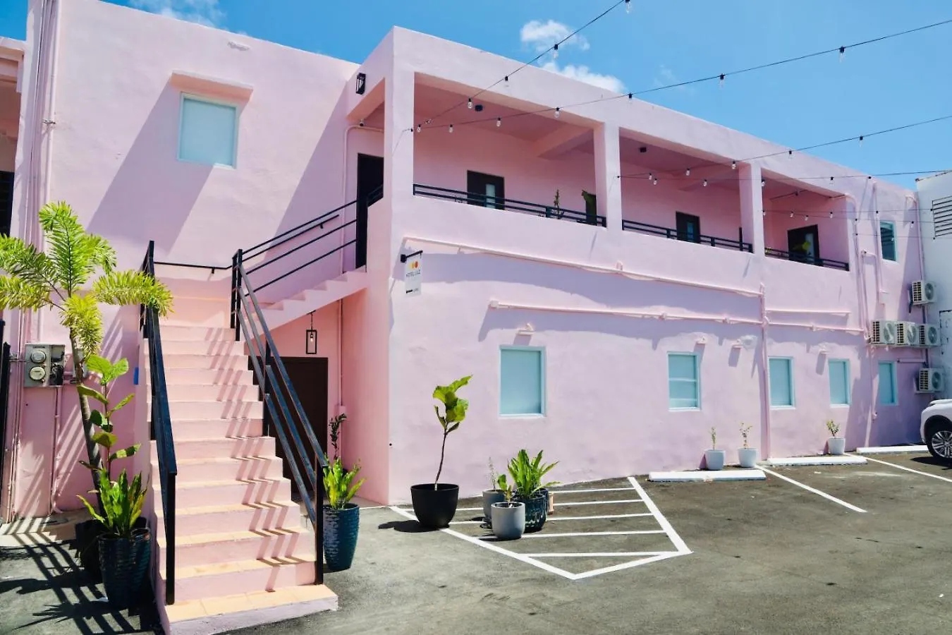 Room 9 Sleek & Serene Stay In San Juan Puerto Rico