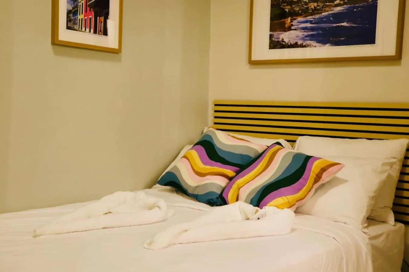 Room 9 Sleek & Serene Stay In San Juan