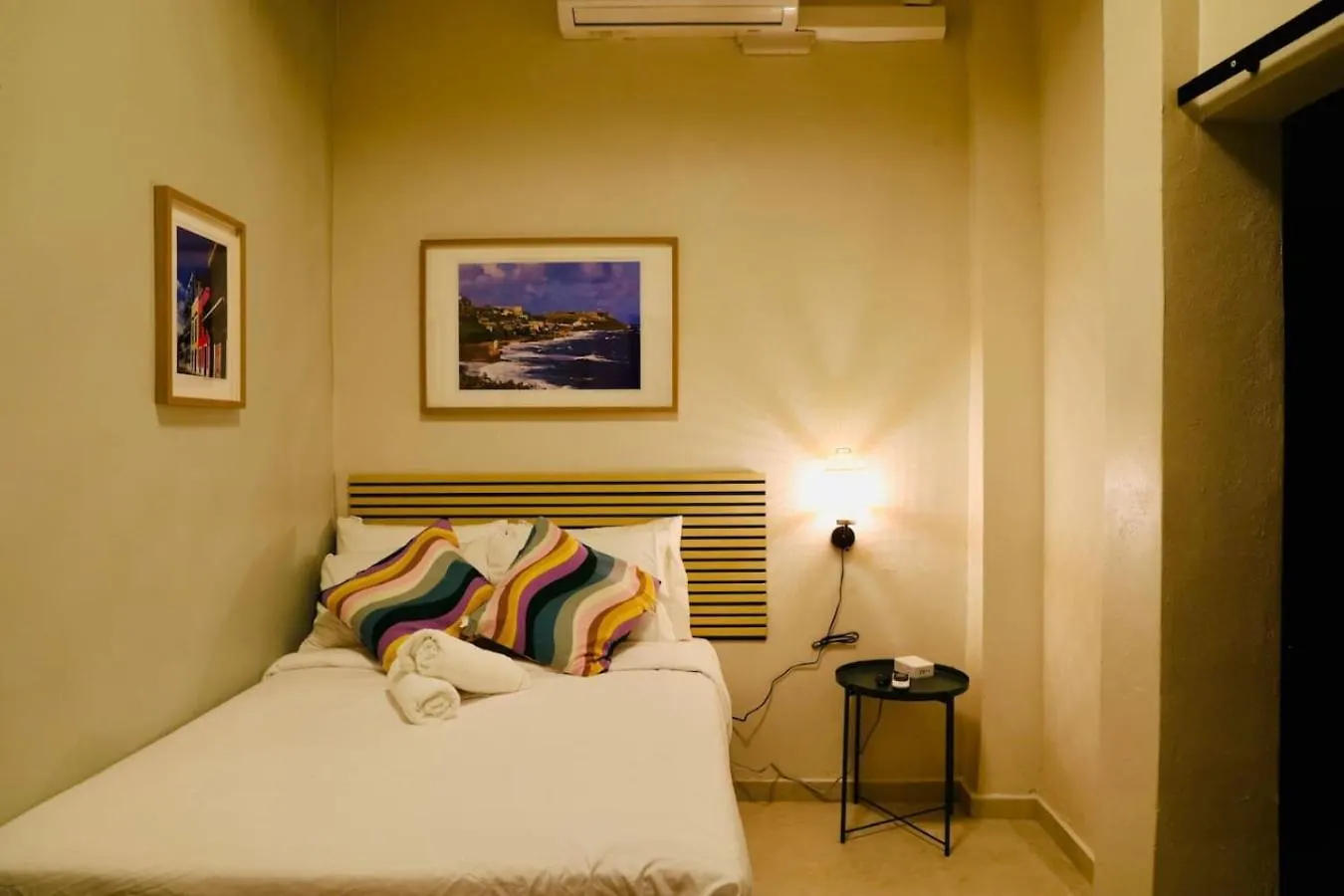Hotel Room 9 Sleek & Serene Stay In San Juan