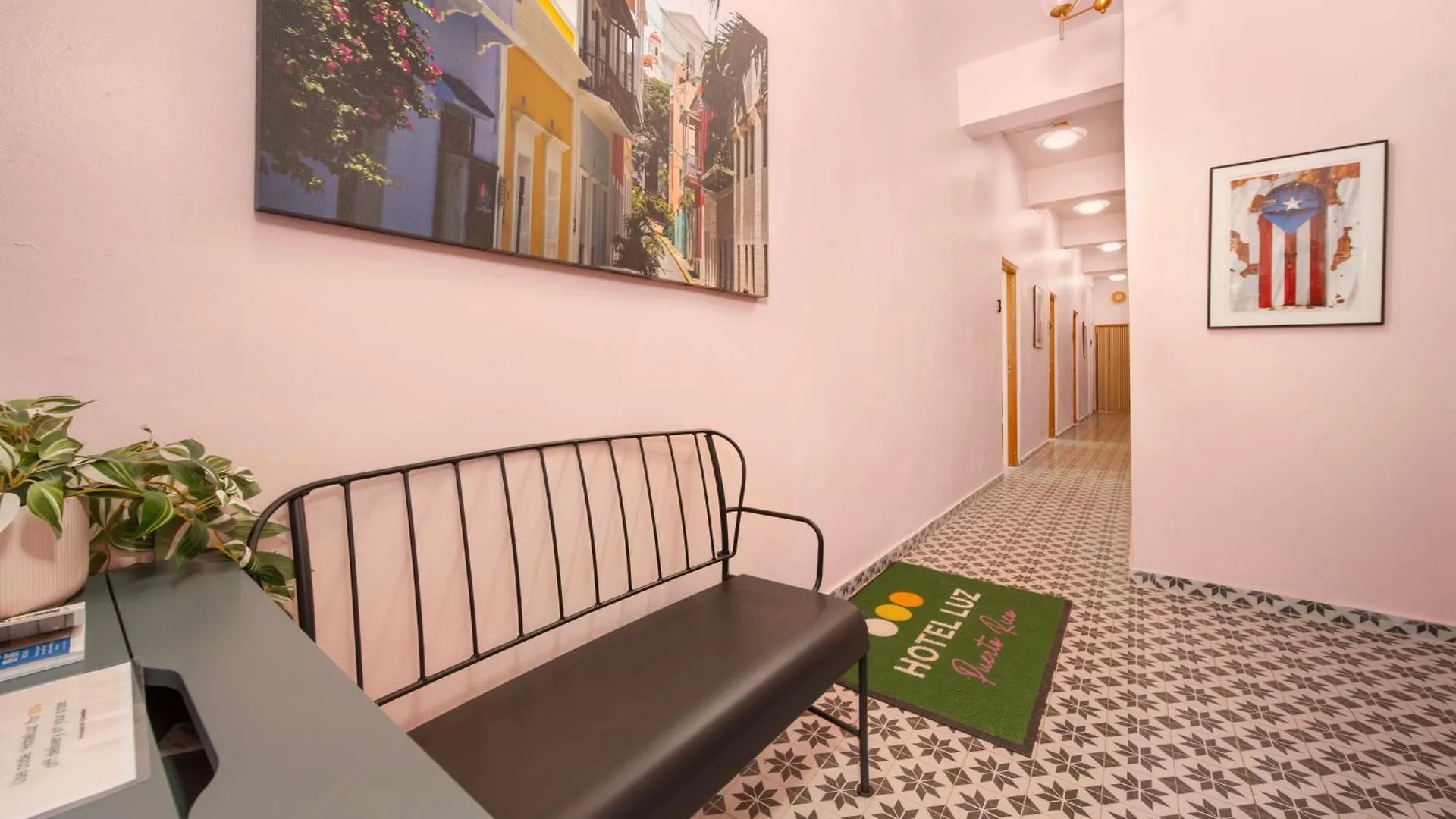 Room 9 Sleek & Serene Stay In San Juan